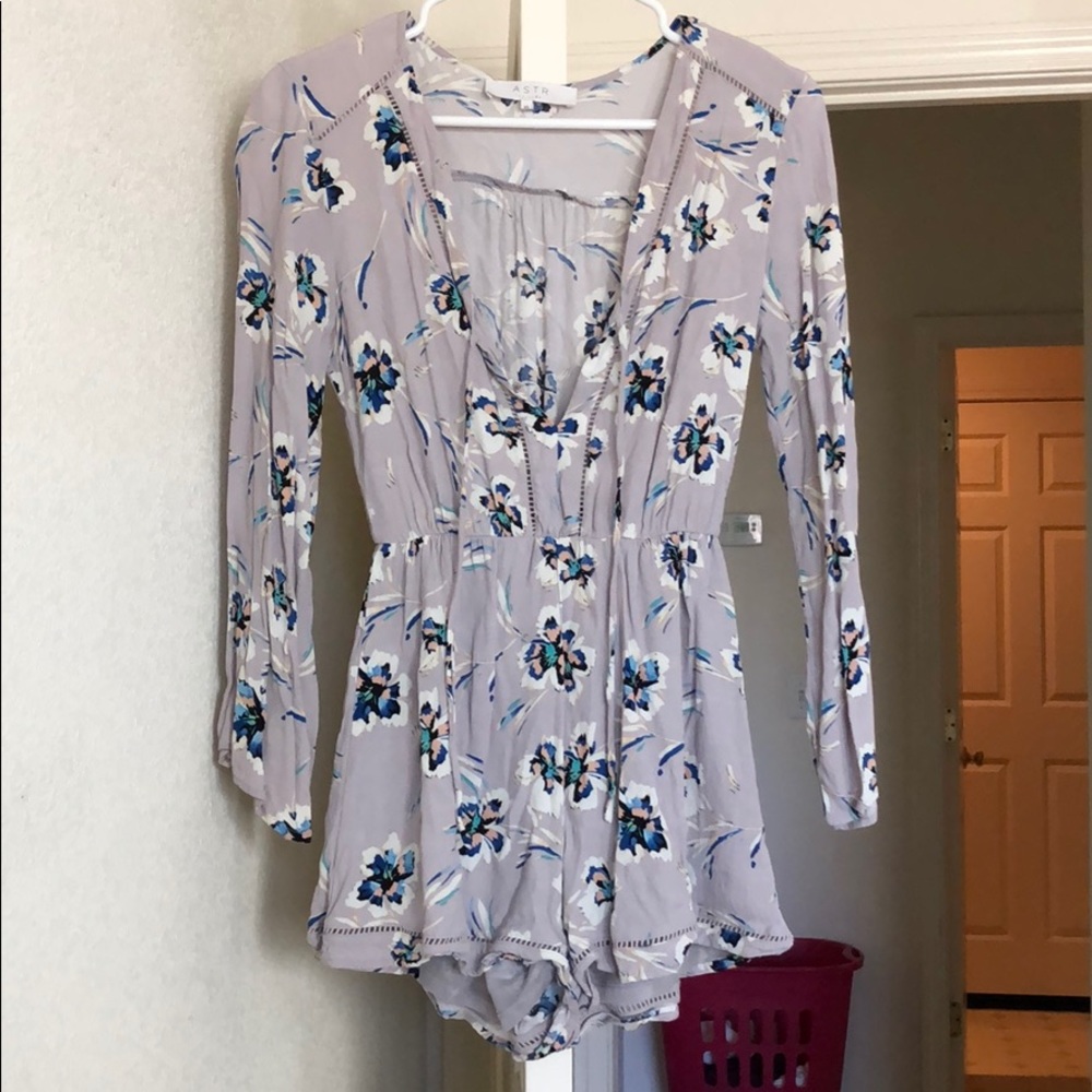 XS floral romper